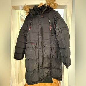 Canada Weather Gear long jacket. Size XL. Fur lined hood. Black. EUC